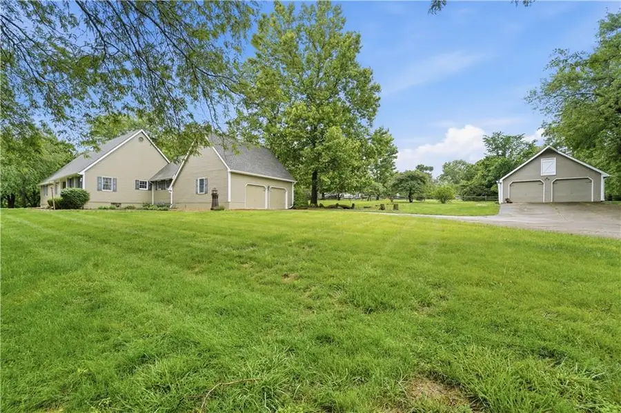 25409 Timberlake Trail, Greenwood, MO 64034 - #2