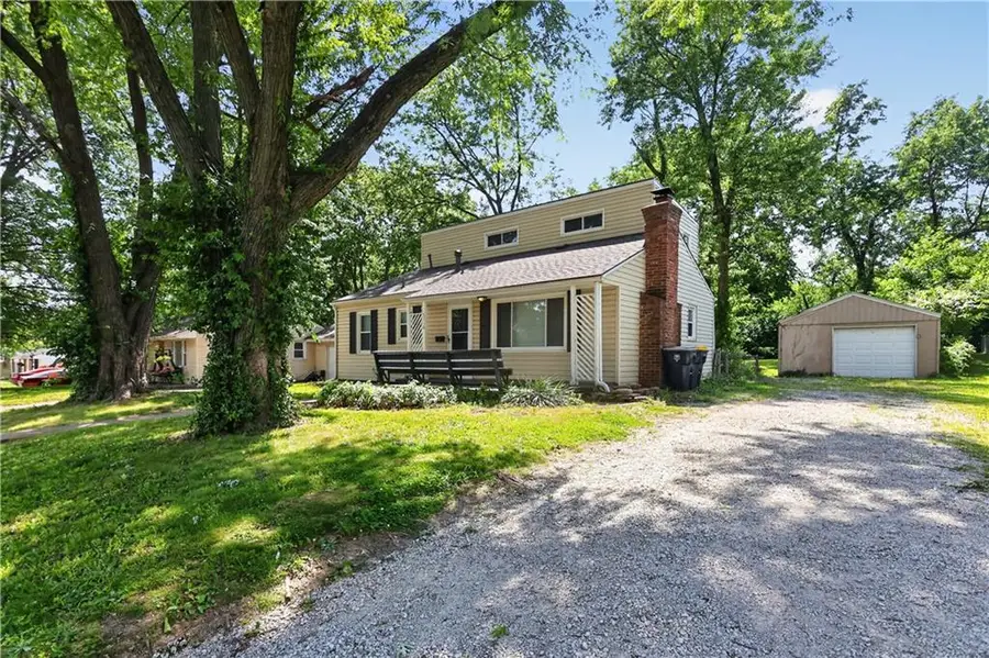 5318 N Garfield Avenue, Kansas City, MO 64118 - #2
