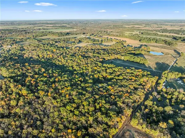 23529 -Tract 3 E Overland Road, Nevada, MO 64772