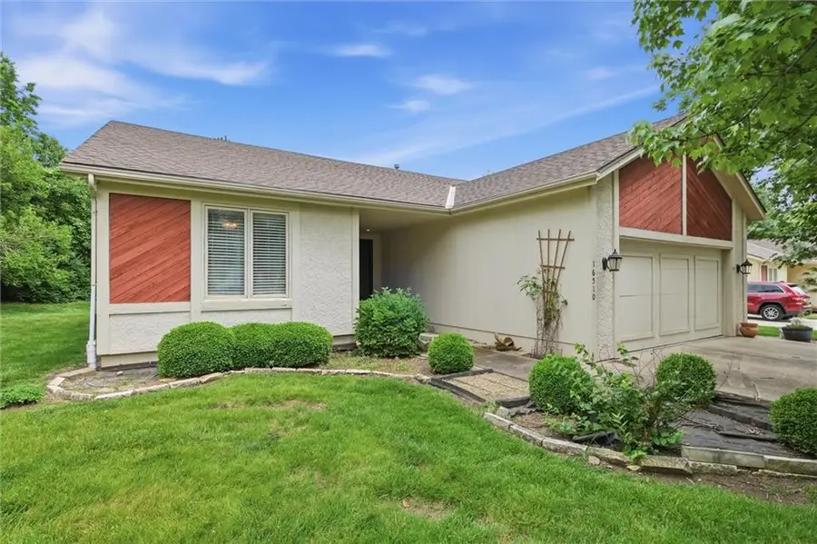 16510 W 133rd Street, Olathe, KS 66062 - #3