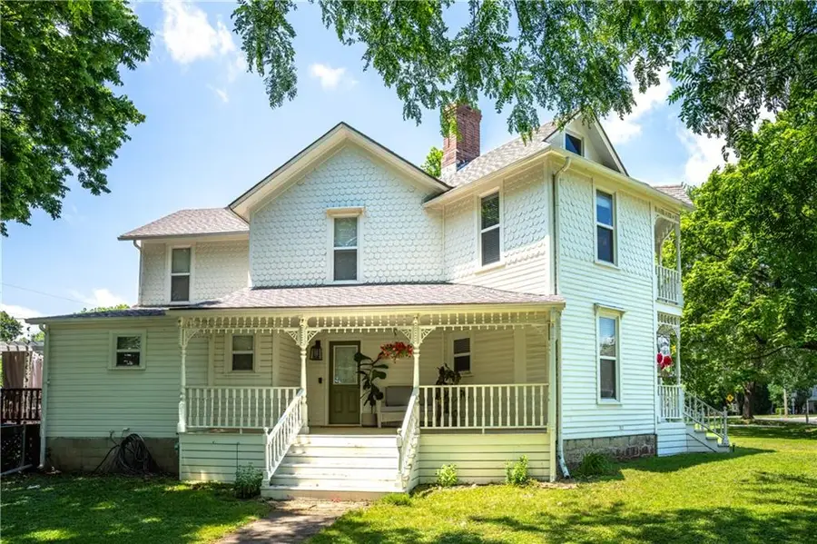 303 W 3rd Street, Chanute, KS 66720 - #2