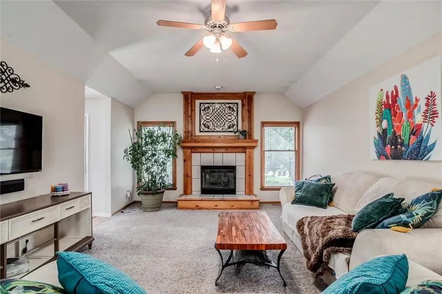 8820 NE 110th Street, Kansas City, MO 64157 - #3