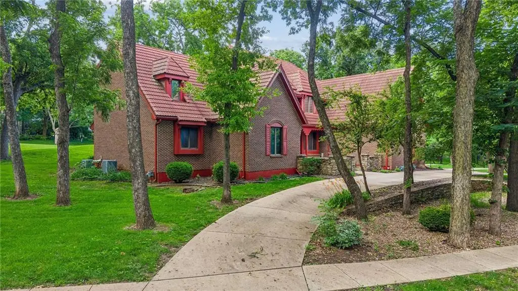 12101 Pawnee Lane, Leawood, KS 66209 - #1