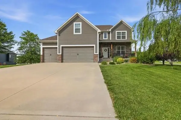 1705 SW Red Fox Circle, Oak Grove, MO 64075 - #1