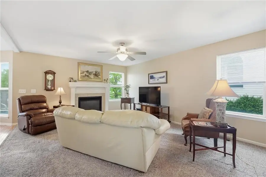 9844 N Hawthorne Avenue, Kansas City, MO 64157 - #3