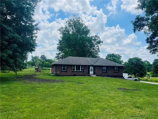 14007 Jesse James Farm Road, Kearney, MO 64060