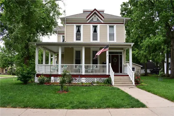 703 S Cedar Street, Ottawa, KS 66067