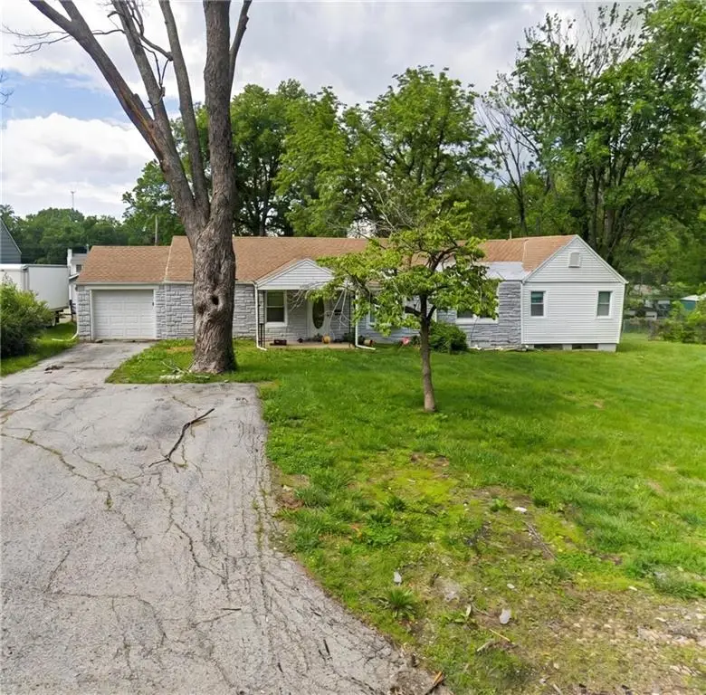 9622 Linwood Boulevard, Independence, MO 64052 - #1