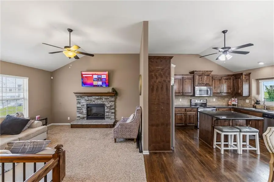 4713 Chester Avenue, Kansas City, KS 66106 - #2