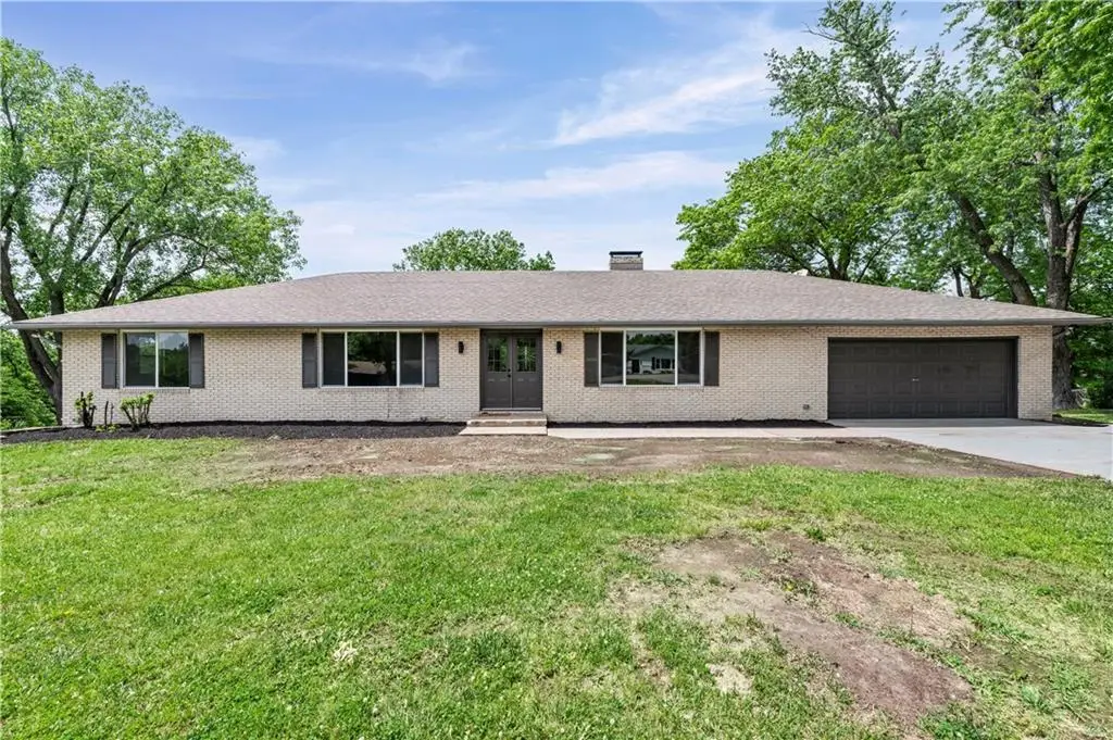 6504 Valley View Street, Kansas City, MO 64152 - #1