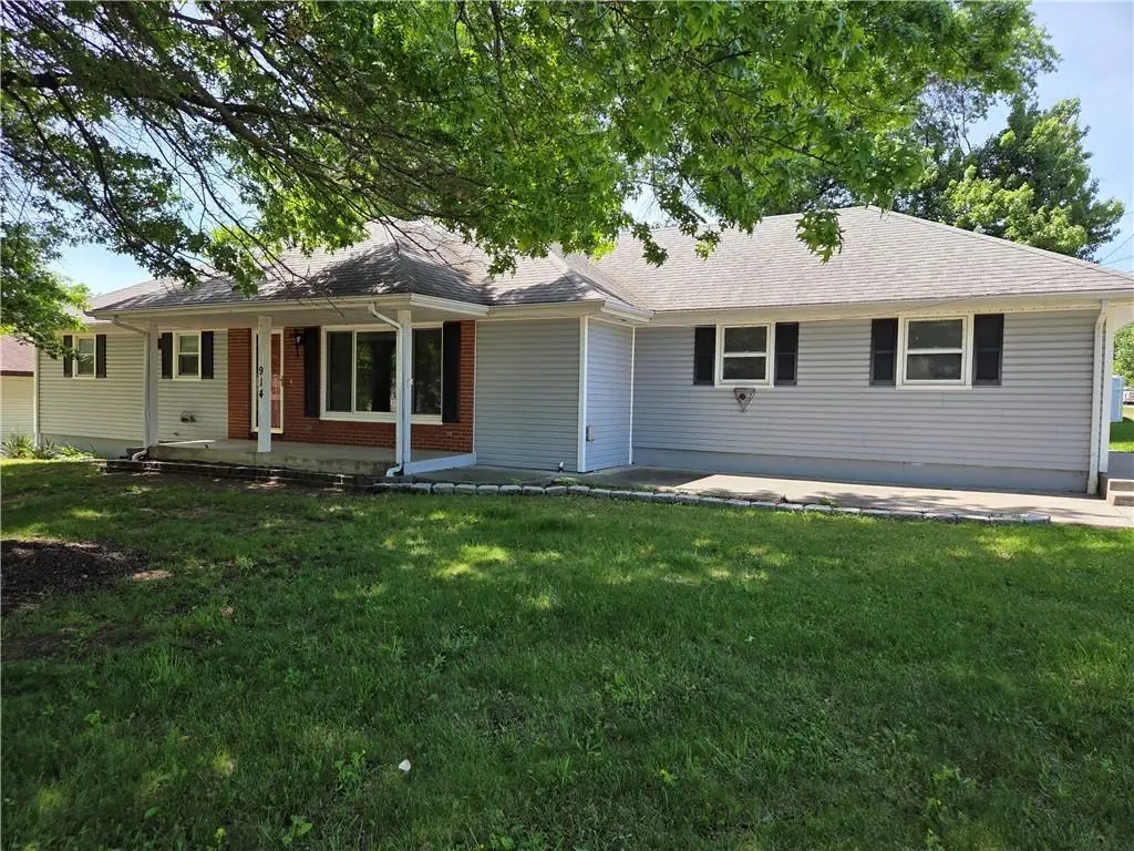 914 Fairlane Drive, Chillicothe, MO 64601 - #1
