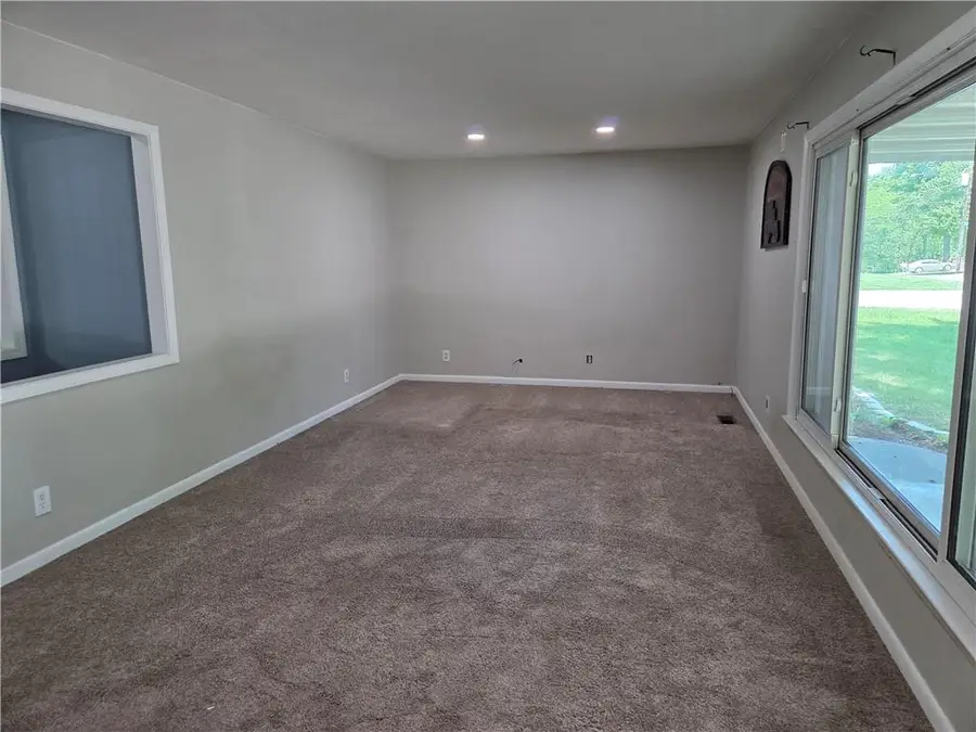 914 Fairlane Drive, Chillicothe, MO 64601 - #2