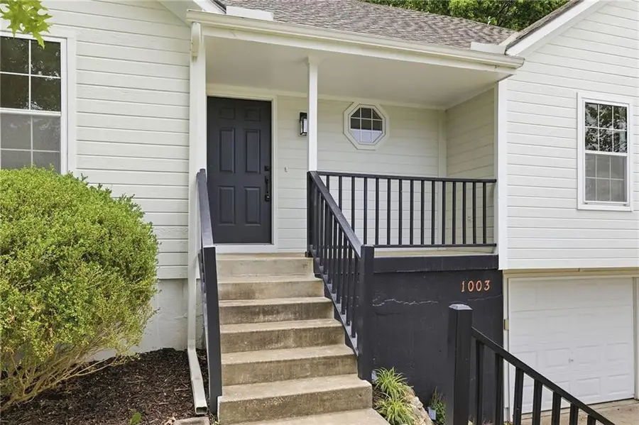 1003 Lincoln Street, Pleasant Hill, MO 64080 - #2
