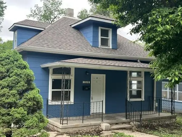 1328 12th Street N, St Joseph, MO 64501