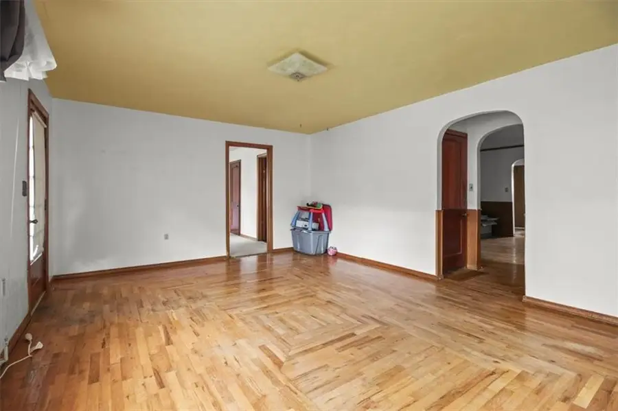 1839 Poplar Street, Lexington, MO 64067 - #3