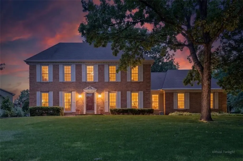 8315 Richards Road, Lenexa, KS 66215 - #1