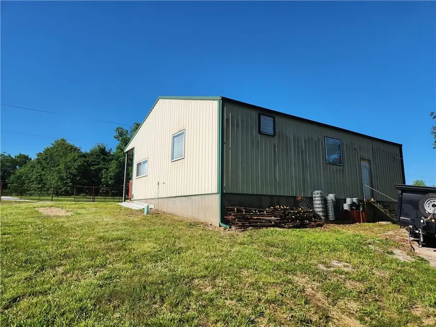 10909 7 Highway, Clinton, MO 64735 - #2