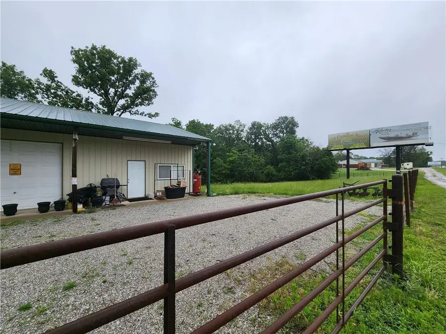 10909 7 Highway, Clinton, MO 64735 - #3