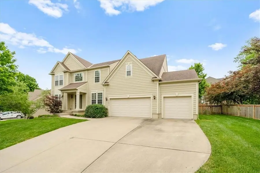 15251 W 158th Terrace, Olathe, KS 66062 - #2
