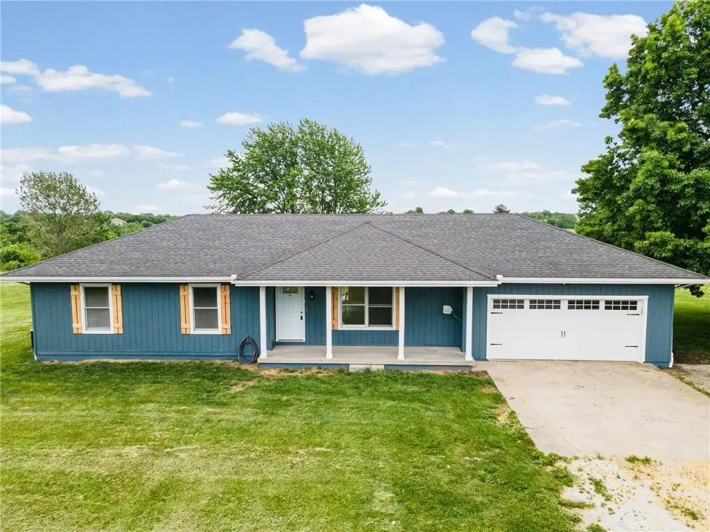 8531 Southpoint Drive, Richmond, MO 64085 - #1