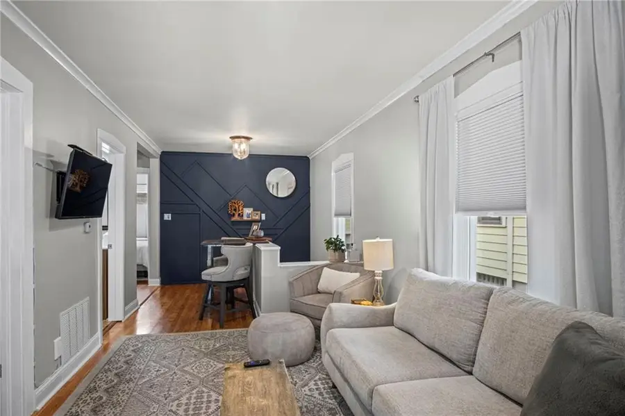 703 W 77th Street, Kansas City, MO 64114 - #3