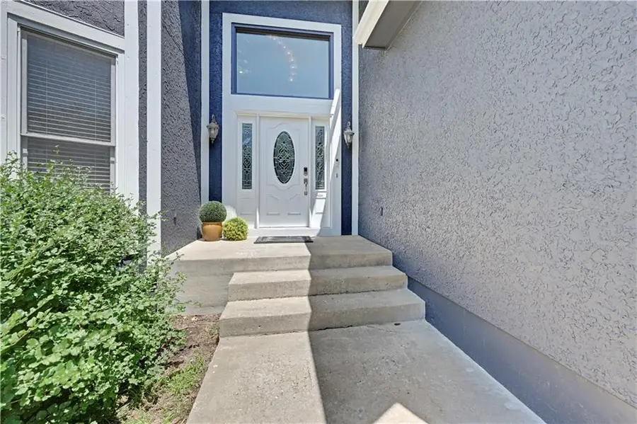 8537 W 145th Terrace, Overland Park, KS 66223 - #3