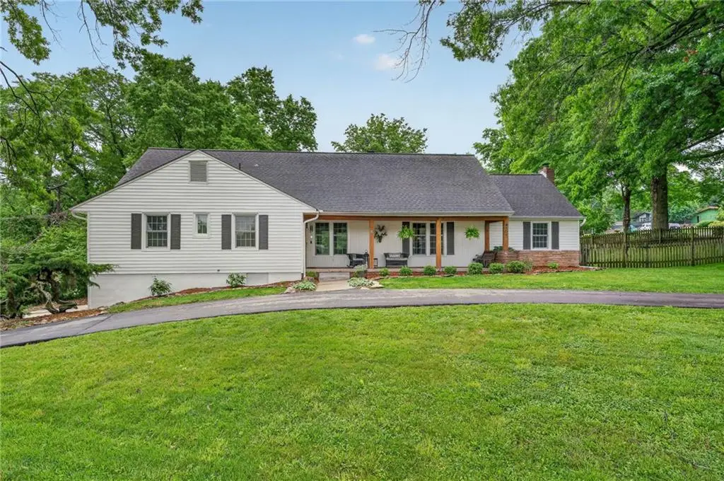 9501 Madison Avenue, Kansas City, MO 64114 - #1