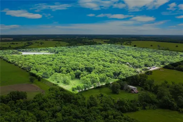 4345 Douglas Road, Lane, KS 66042