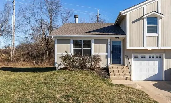 15914 W 123rd Street, Olathe, KS 66062
