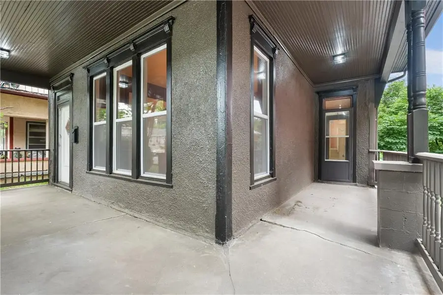 505 Garfield Avenue, Kansas City, MO 64124 - #3