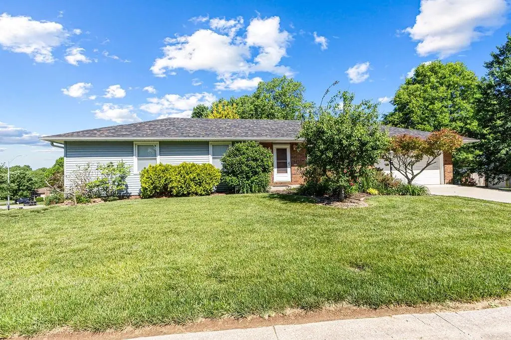 3902 E Haverill Street, Saint Joseph, MO 64506 - #1