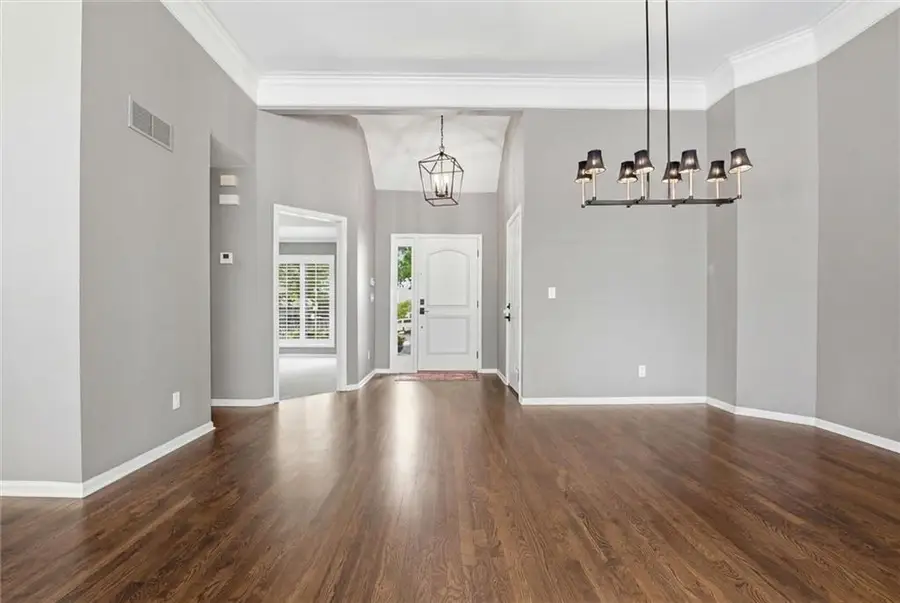 12033 Juniper Street, Overland Park, KS 66209 - #3