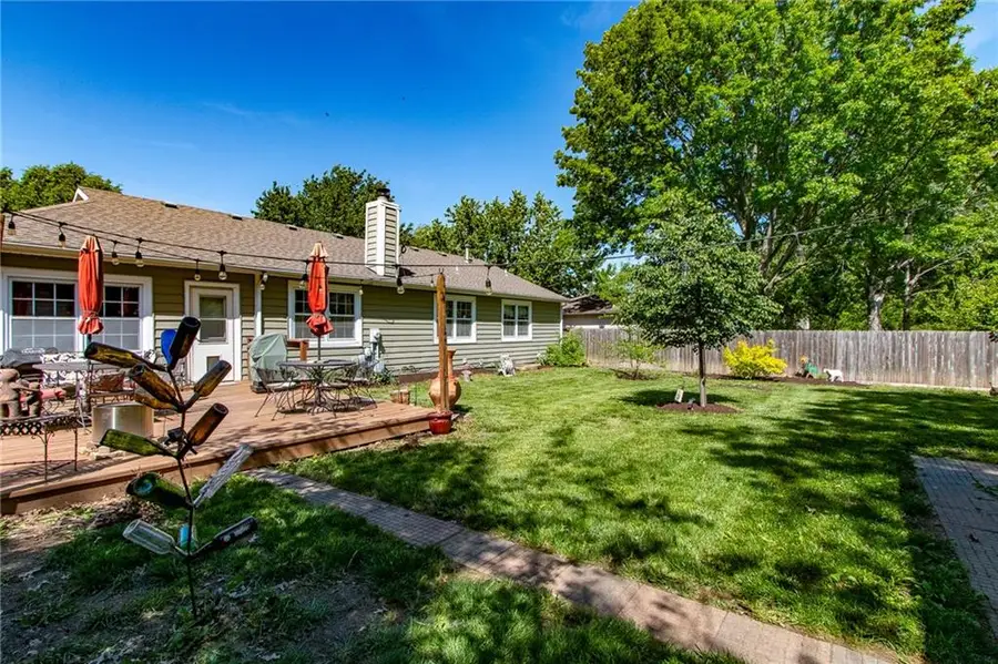 3817 Stetson Drive, Lawrence, KS 66049 - #2