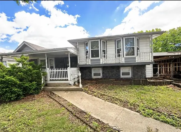 1209 SW Madison Street, Lee's Summit, MO 64081