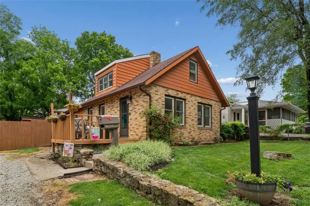 1102 S Leslie Avenue, Independence, MO 64050 - #1