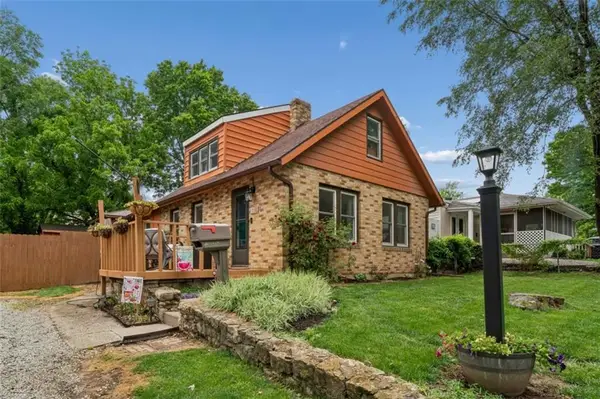 1102 S Leslie Avenue, Independence, MO 64050