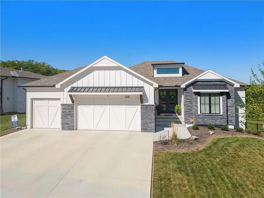 3208 Saddlebred Terrace, Lees Summit, MO 64082 - #2