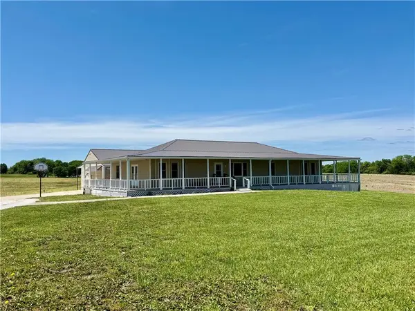 12356 Elkhorn Road, Rayville, MO 64084