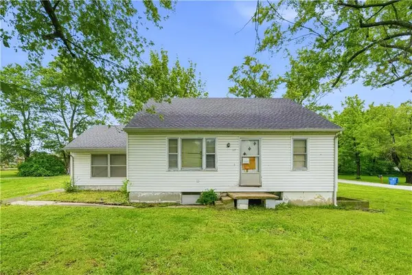 117 E 1st Street, Lawson, MO 64062