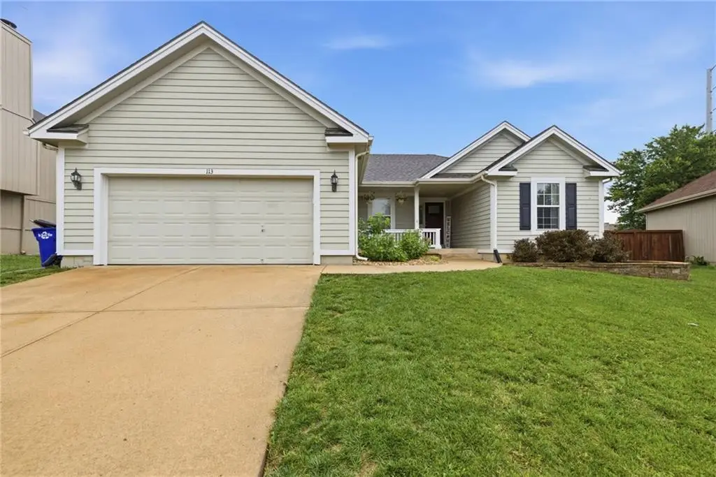 113 N Cedar Hills Street, Olathe, KS 66061 - #1