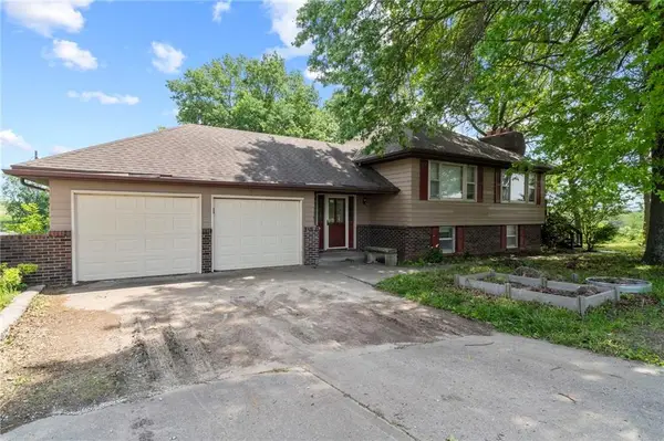 955 NW 131 Highway, Odessa, MO 64076