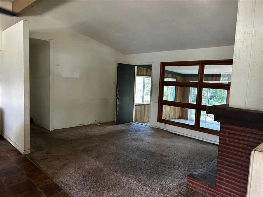 4920 E 40th Terrace, Kansas City, MO 64130 - #3