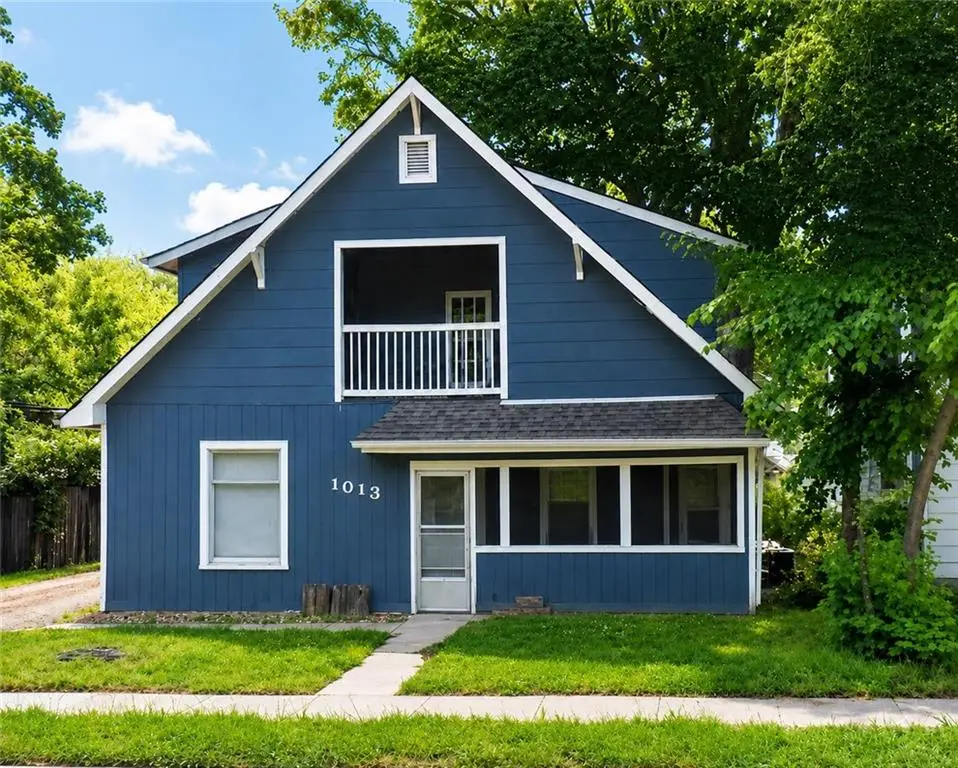 1013 S 4th Street, Leavenworth, KS 66048 - #1