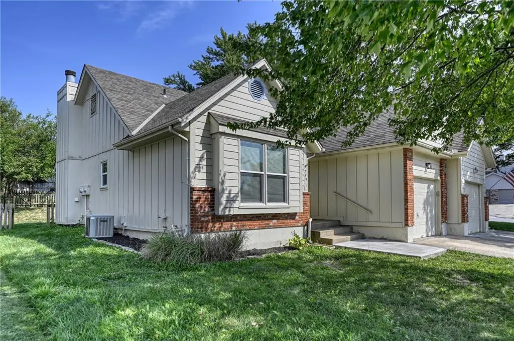 749 SE Claremont Street, Lees Summit, MO 64063 - #1