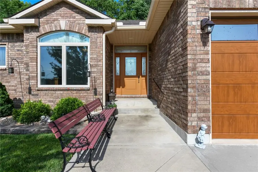 3347 S Wood Avenue, Independence, MO 64057 - #2