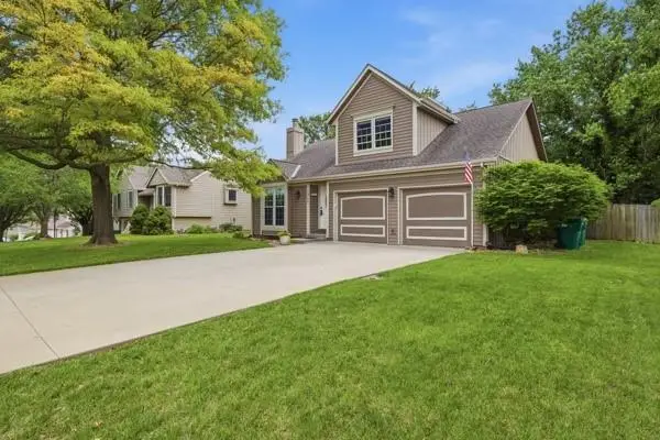 13109 Swartz Road, Bonner Springs, KS 66012