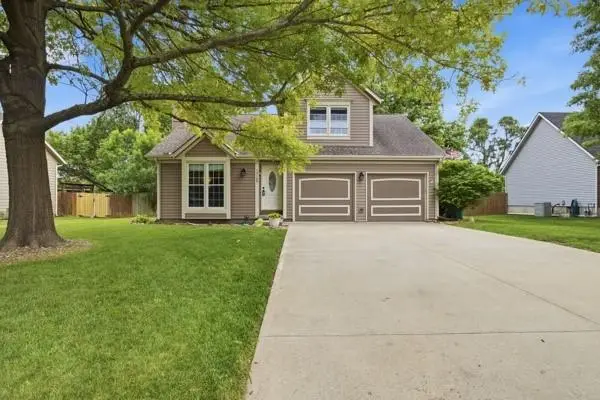 13109 Swartz Road, Bonner Springs, KS 66012 - #2
