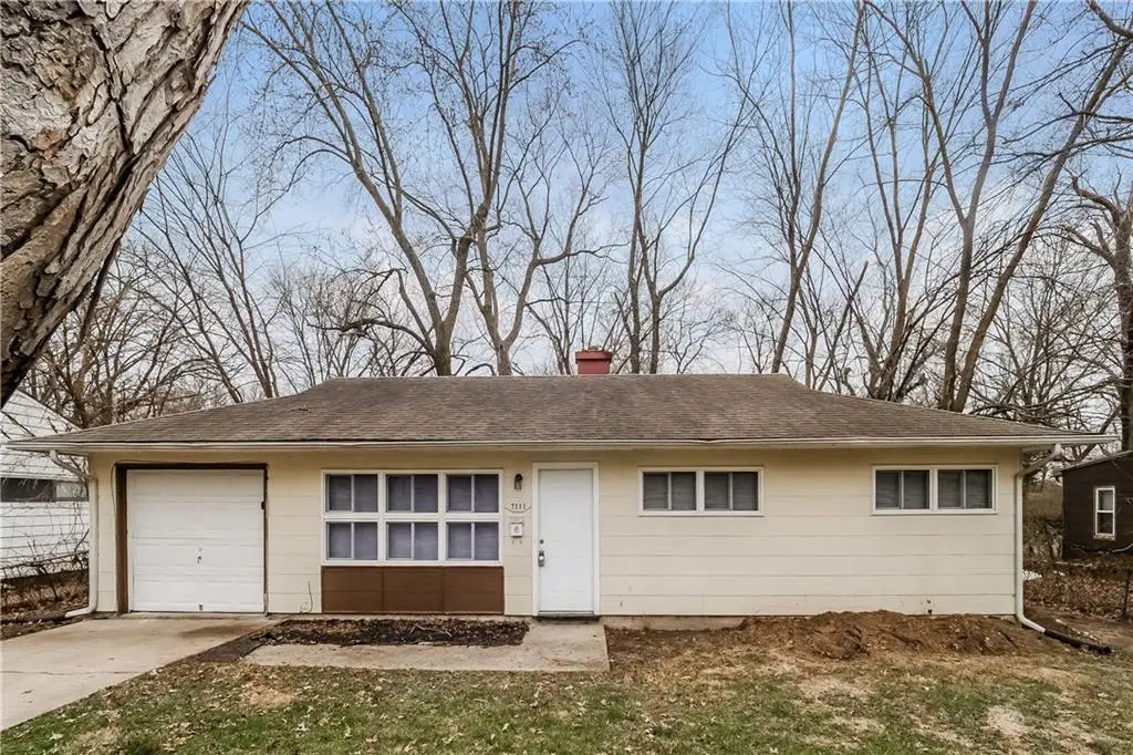 7111 E 111th Terrace, Kansas City, MO 64134 - #1