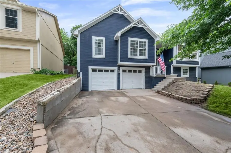 5016 Chouteau Street, Shawnee, KS 66226 - #2