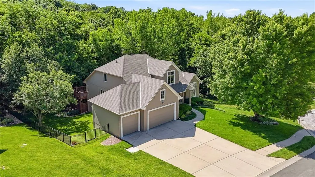 10209 River Hills Court, Parkville, MO 64152 - #1